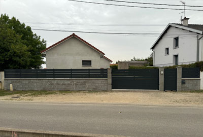 Portail — réalisation KB Menuiserie